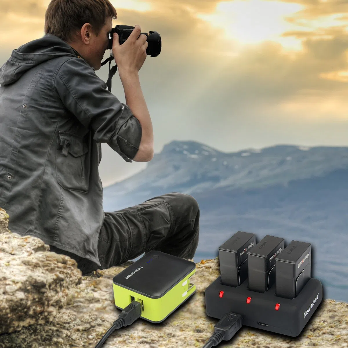 Newmowa 1300mAh Rechargeable AHDBT-302 Batteria (confezione da 3) and Rapid 3-Channel Caricatore Rapido per Hero 3, Hero 3+